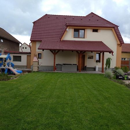 Apartmany Opolany Εξωτερικό φωτογραφία