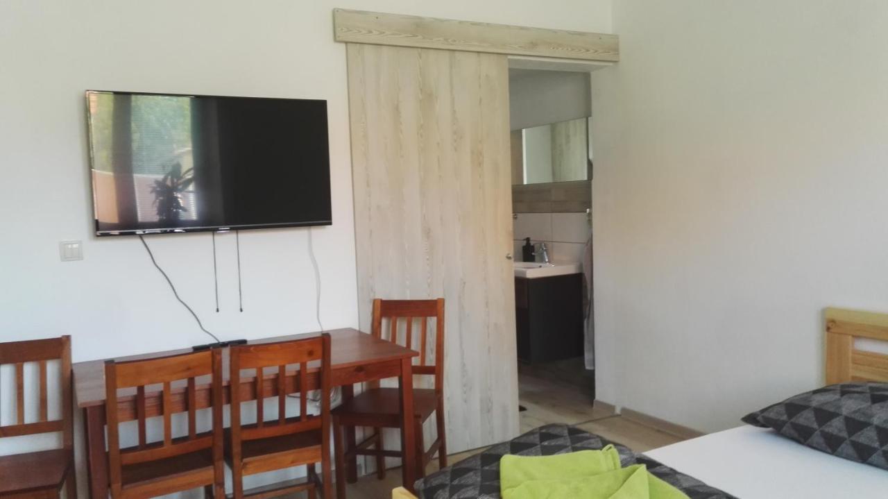 Apartmany Opolany Εξωτερικό φωτογραφία