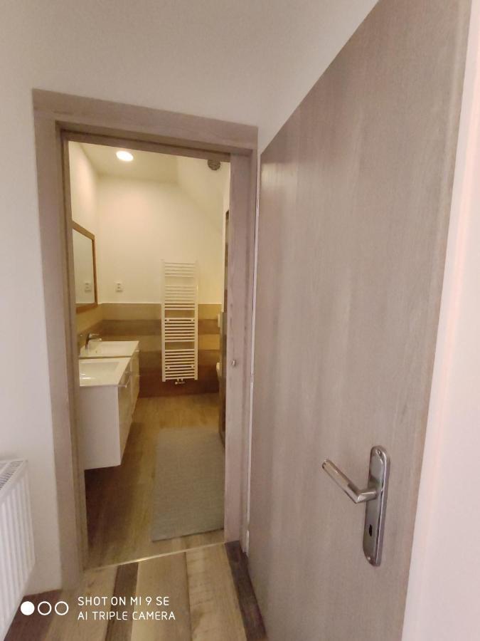 Apartmany Opolany Εξωτερικό φωτογραφία