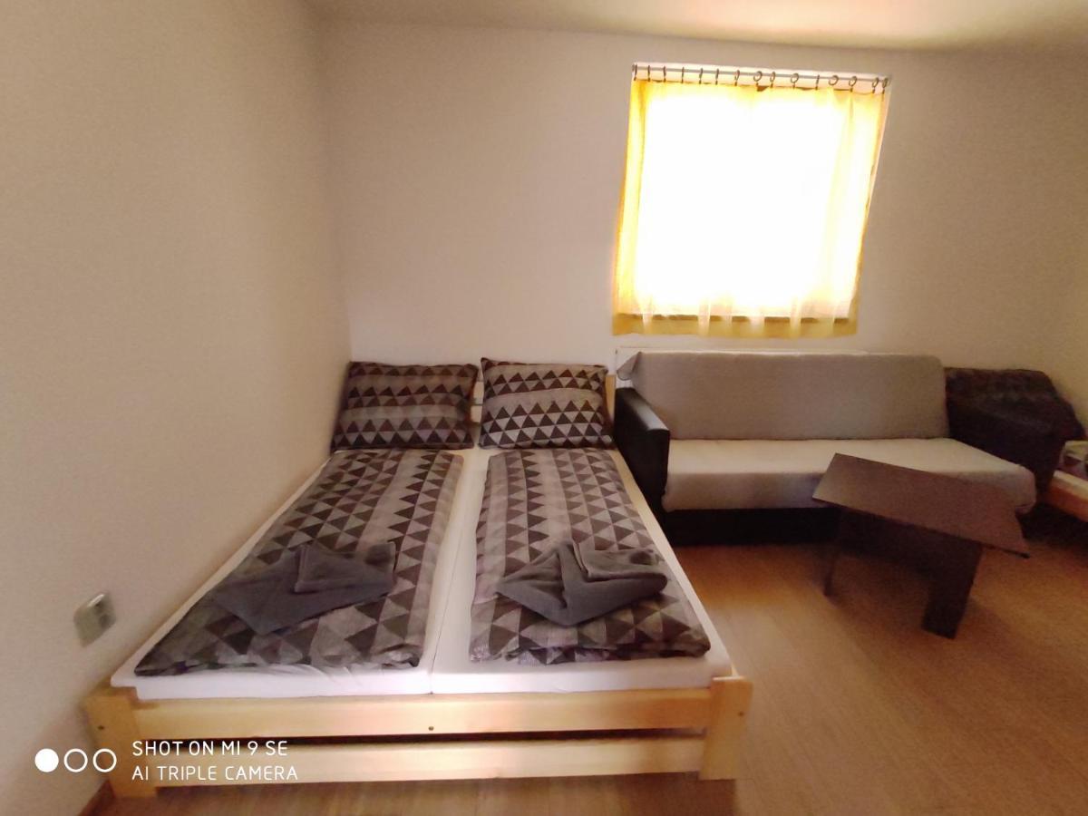 Apartmany Opolany Εξωτερικό φωτογραφία